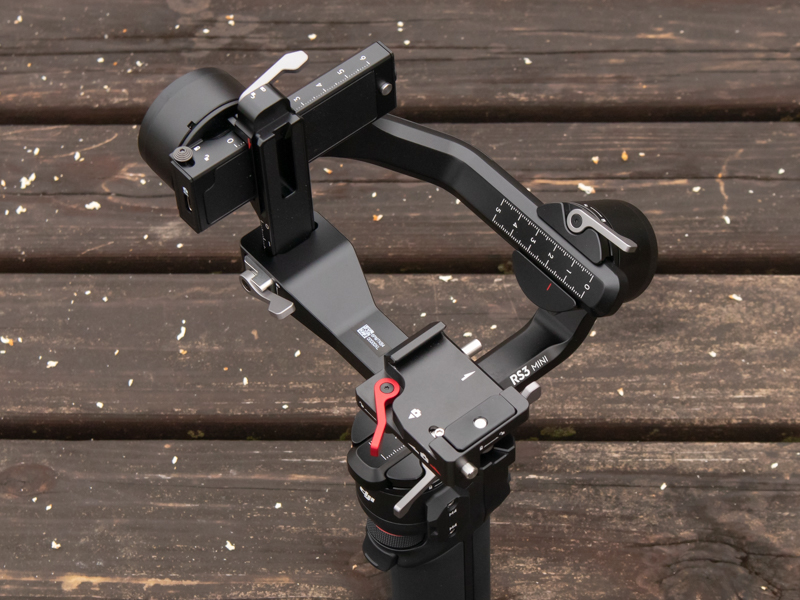 目盛の付いている部分が調整ポイント