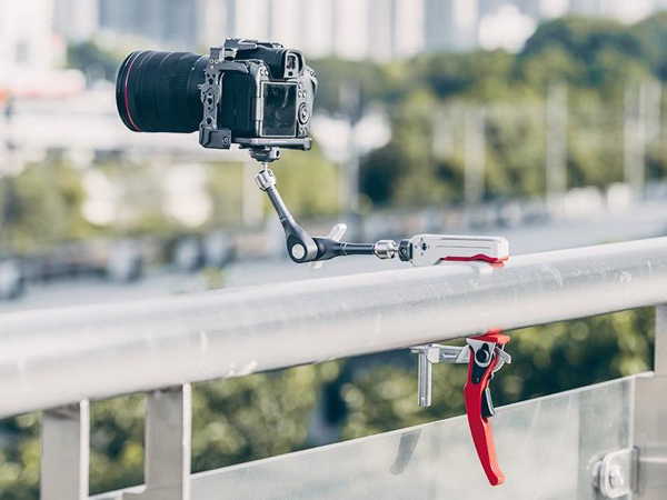 F22 クイックリリースクランプ