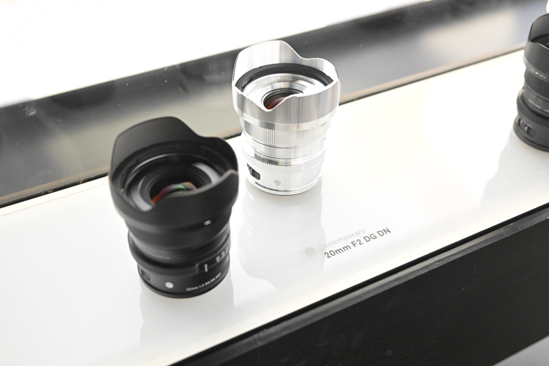 20mm F2 DG DNの無垢モデル（非売品）