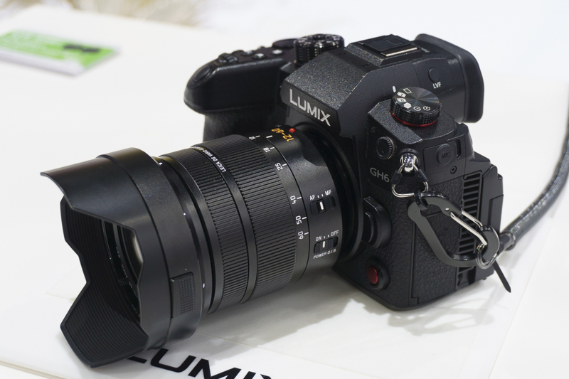 LUMIX GH6