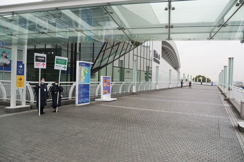 右に曲がった先の視界