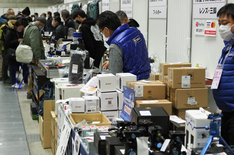 アウトレット会場の様子（以下同）