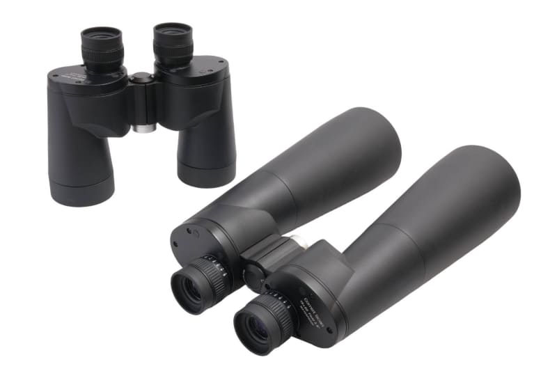 左からComet Scan10x50、Comet Scan18x80