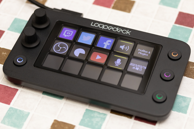 デフォルトのメイン画面はTwitchやOBSなど、主に配信向けに設定されていた