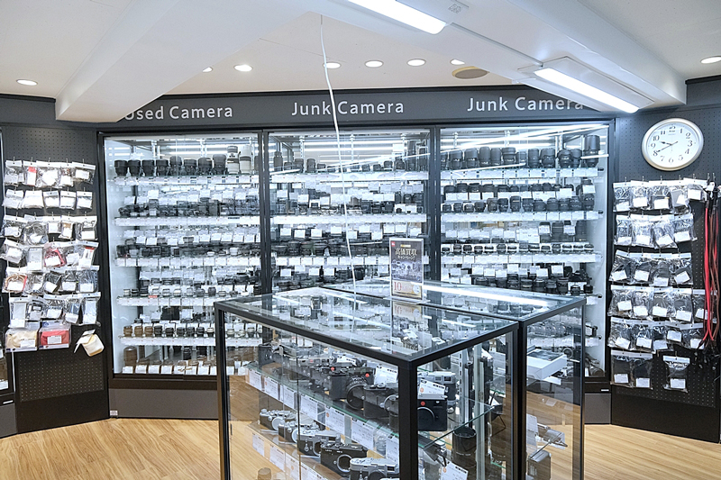 4階：ジャンクカメラフロア