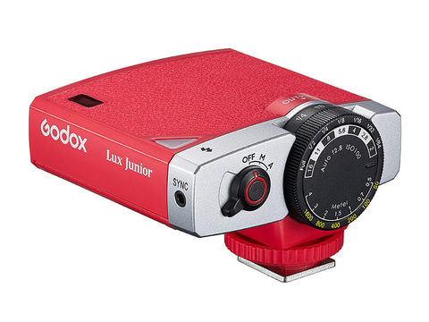 レトロデザインのストロボ「Godox Lux」にカラーバリエーション