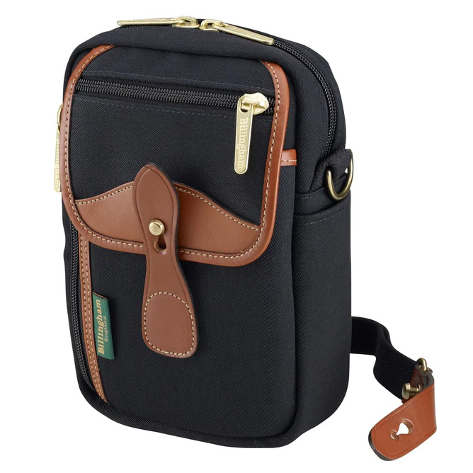 ブラックキャンバス × タンレザー