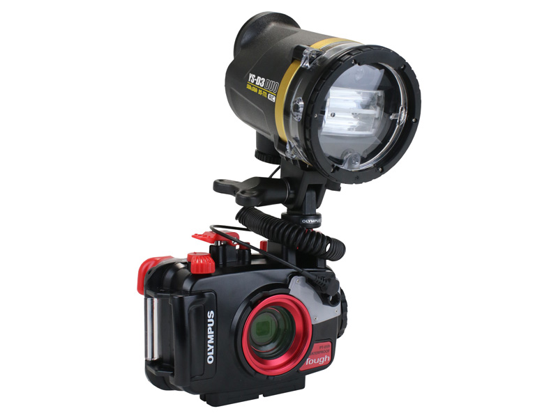 Tough TG-6専用防水プロテクターPT-059に装着