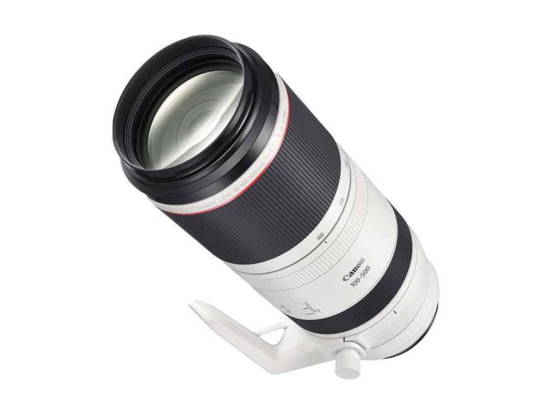 <b>◆キヤノンオンラインショップ参考価格</b><br>41万5,800円（税込）<br>　<br><b>◆SPECIFICATION</b><br>レンズ構成：14群20枚<br>絞り羽根枚数：9枚<br>最小絞り：F32（100mm時）、F51（500mm時）<br>最短撮影距離：0.9m<br>最大撮影倍率：0.33倍（500mm時）<br>フィルター径：φ77mm<br>外形寸法（最大径×全長）：約φ93.8×207.6mm<br>質量：約1,370g（三脚座含まず）<br>