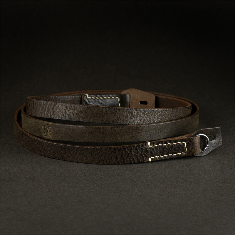 ダークオリーブ