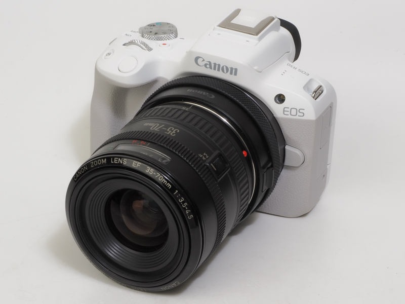 今回もコントロールリングアダプターを使用して、うちに眠るEFレンズを発掘して使用しています。このレンズはEF35-70mm F3.5-4.5です。設計はFDレンズ時代の流れを汲むものらしいですが、よく写ります。