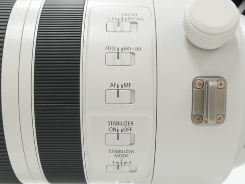 Canon 100-300mm ズームレンズ 手ブレ補正 Canon 100-300mm ズームレンズ 手ブレ補正 - メルカリ
