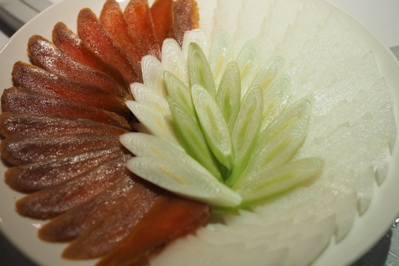 俺が大好きな台湾で食べるカラスミ。大根とねぎと一緒に。ななちゃんとは食の好みも合う