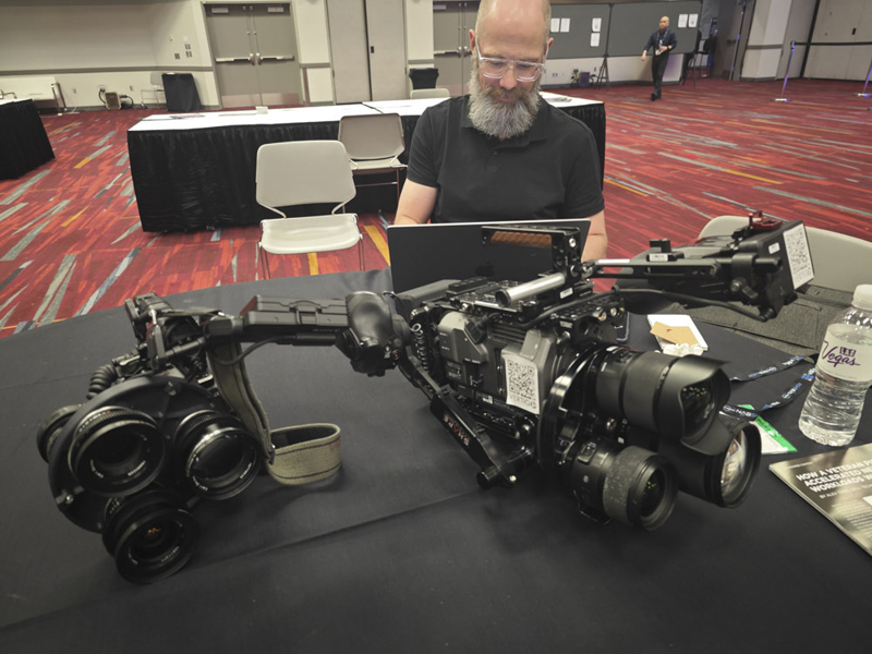 取材陣もターレットカメラなどの特機を持ち込んでいた！