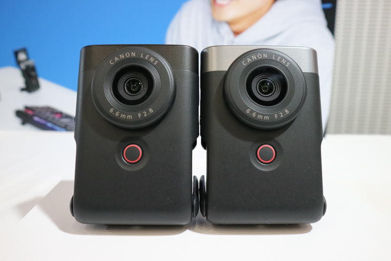 カラーはブラックとシルバー