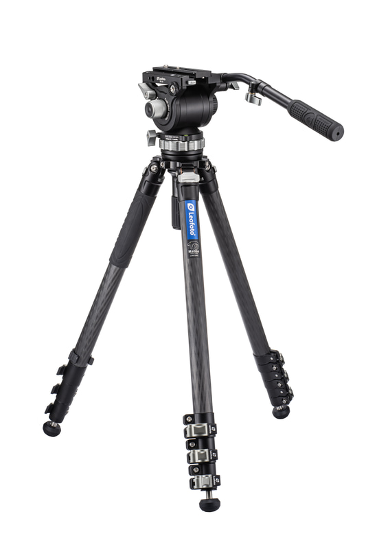 <span class="fnt-110"><b>「LVM-324C＋BV-20」</b></span><br><span class="fnt-110"><b>LVM-324C</b></span><br>価格：7万4,800円（税込）／伸長：1,650mm／収納高：580mm／最低高：170mm／段数：4段／最大脚径：32mm／対応ハーフボール径：75mm／耐荷重：25kg／質量：1,560g<br><span class="fnt-110"><b>BV-20</b></span><br>価格：7万1,200円（税込）／高さ：145mm／三脚取付ベース径：75mm／耐荷重：15kg／質量：2,000g