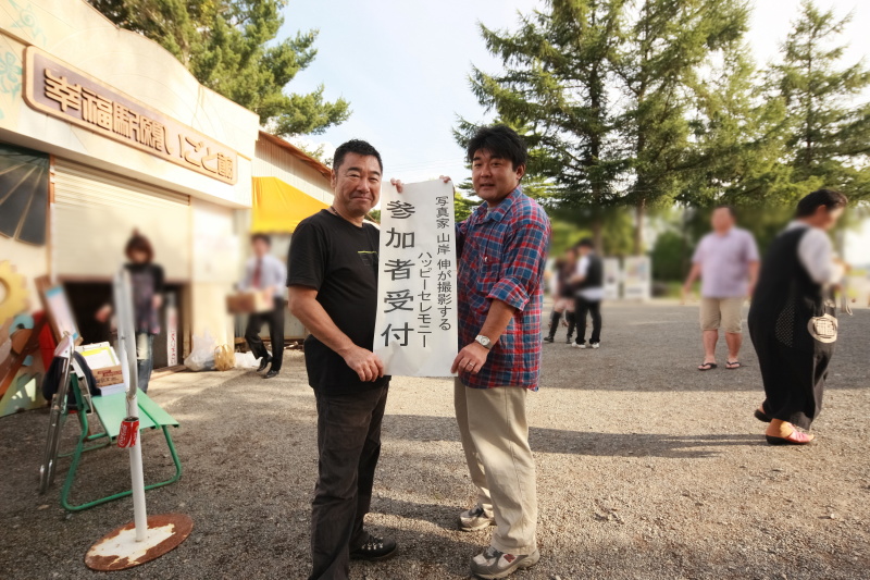 幸福駅ハッピーセレモニーを主催する帯広観光コンベンション協会の櫻井さんと