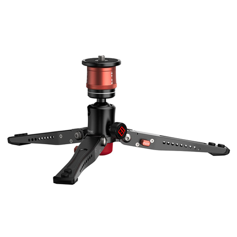 インパクトある“赤”のアクセントカラー…自立式一脚「IFOOTAGE COBRA 3