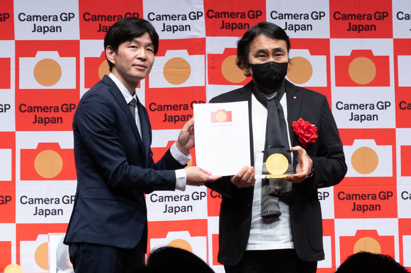 米山和久氏（右）