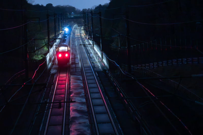 ソニーα1／FE 85mm F1.4 GM／マニュアル露出（85mm・F1.4・1/20秒）／ISO 12800／WB:オート