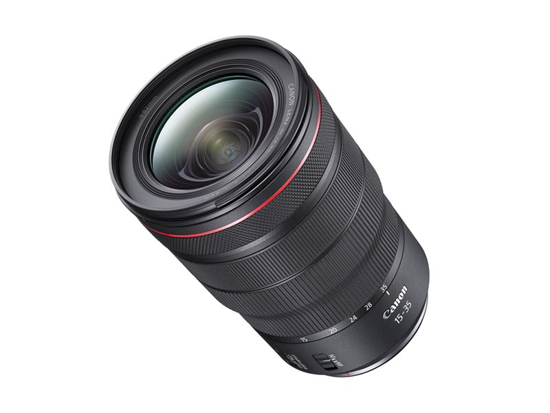 <b>●SPECIFICATION</b><br>対応マウント：キヤノンRFマウント<br>レンズ構成：12群16枚<br>絞り羽根枚数：9枚（円形絞り）<br>最小絞り：F22<br>最短撮影距離：0.28m<br>最大撮影倍率：約0.21倍（35mm時）<br>フィルター径：φ82mm<br>外形寸法：約φ88.5×126.8mm<br>質量：約840g