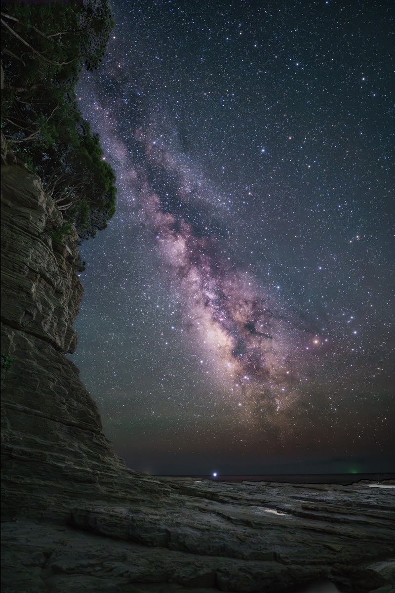 <span class="fnt-85">α7R Ⅴ／14mm／マニュアル露出（F1.4、10秒）／ISO 3200／WB：オート</span>