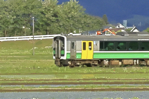 <center><b><span class="fnt-120">ON｜OFF</span></b></center>