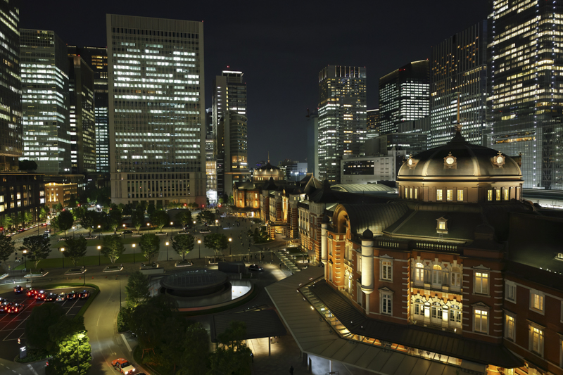 EOS R8／RF24-70mm F2.8 L IS USM／24mm／絞り優先AE（F8、1/25秒、−0.7EV）／ISO 12800／WB:オート／Neural network Image Processing Tool：ON