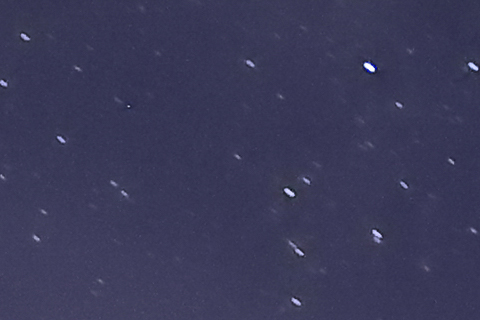 <center><b><span class="fnt-120">ON｜OFF</span></b></center>