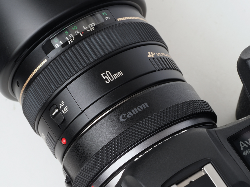 筆者はコントロールリングには絞りを設定して使っていますが、これも年寄りにはなかなか使いやすいわけです。マウントアダプターだけでも評価上がります。