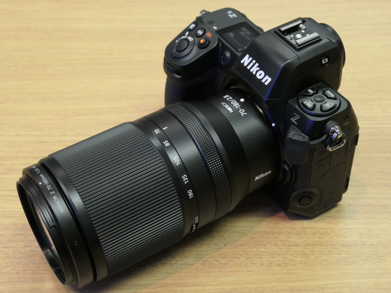 ニコン Z 8に装着