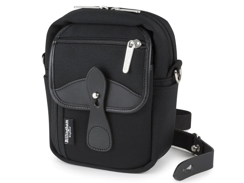 ブラックキャンバス×ブラックレザー