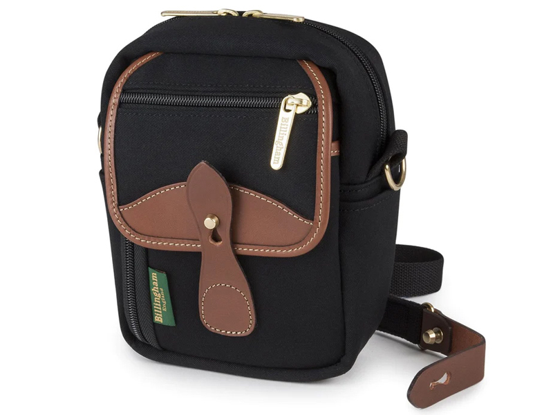 ブラックキャンバス×タンレザー