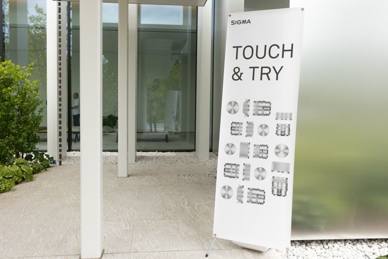 レンズのデザインを取り入れたのぼりが出ていた