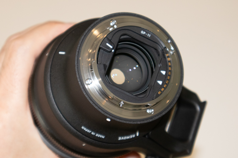 後部にフィルターを装着可能