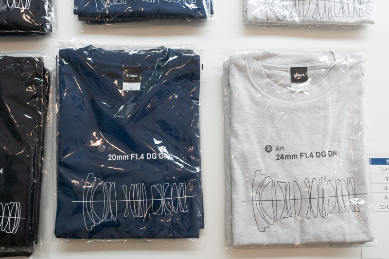 レンズ構成図が描かれたTシャツ