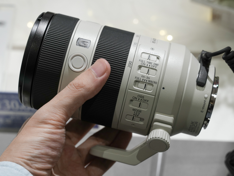 フルサイズ対応の望遠レンズ「FE 70-200mm F4 Macro G OSS II」（7月28日発売）