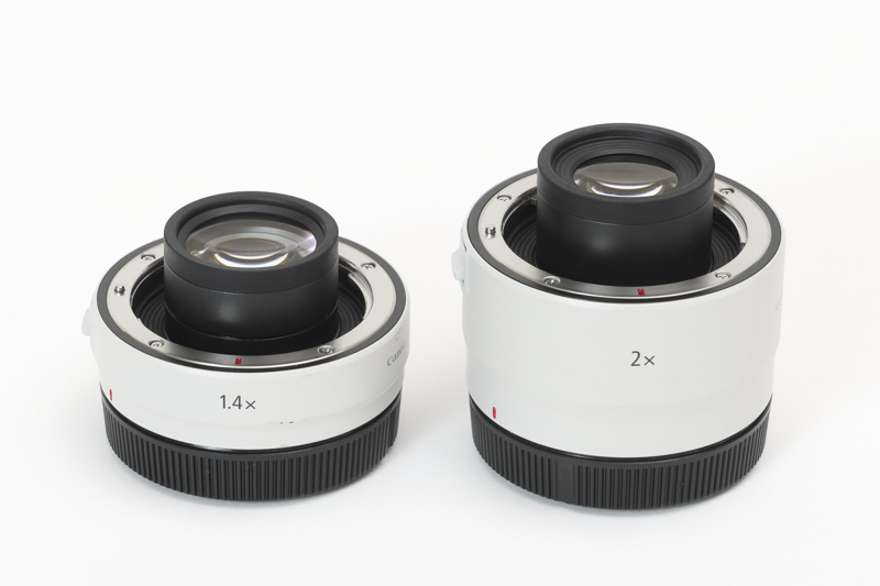 左から「EXTENDER RF1.4×」「EXTENDER RF2×」