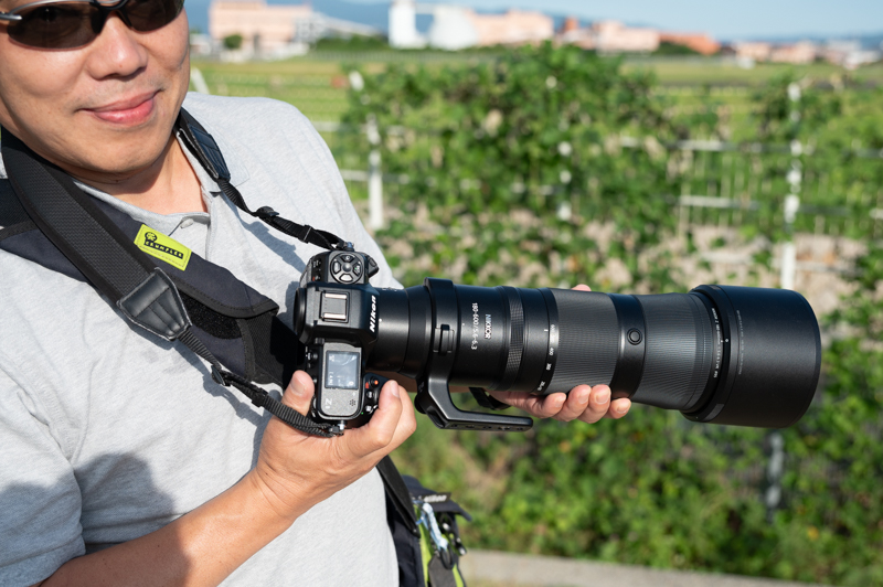 NIKKOR Z 180-600mm f/5.6-6.3 VRで撮影する参加者