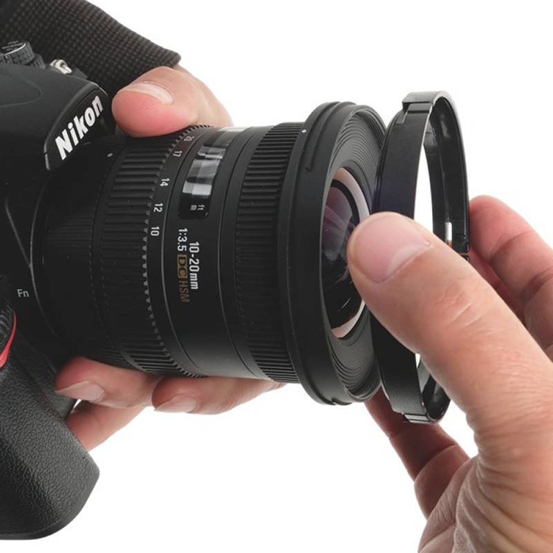 レンズ先端にバヨネットマウントステップリングを装着