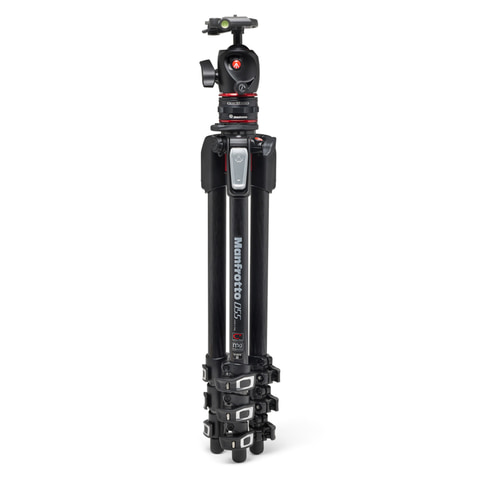 Manfrotto、雲台クイックリリースを組み合わせた055カーボン三脚