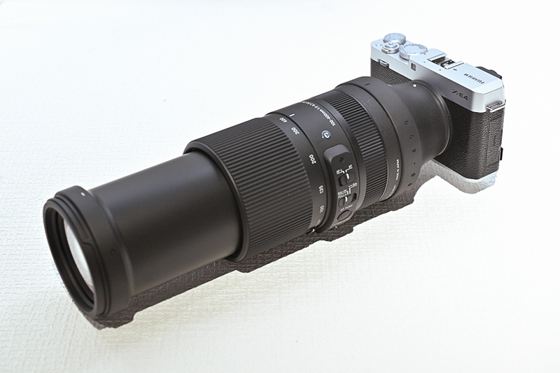 FUJIFILM X-E4への装着例