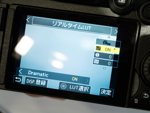 パナソニック、マイクロフォーサーズの“静止画フラッグシップ”「LUMIX