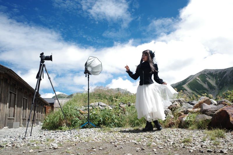 中に入っているビューティーディッシュが柔らかく美しい光を生み出してくれる