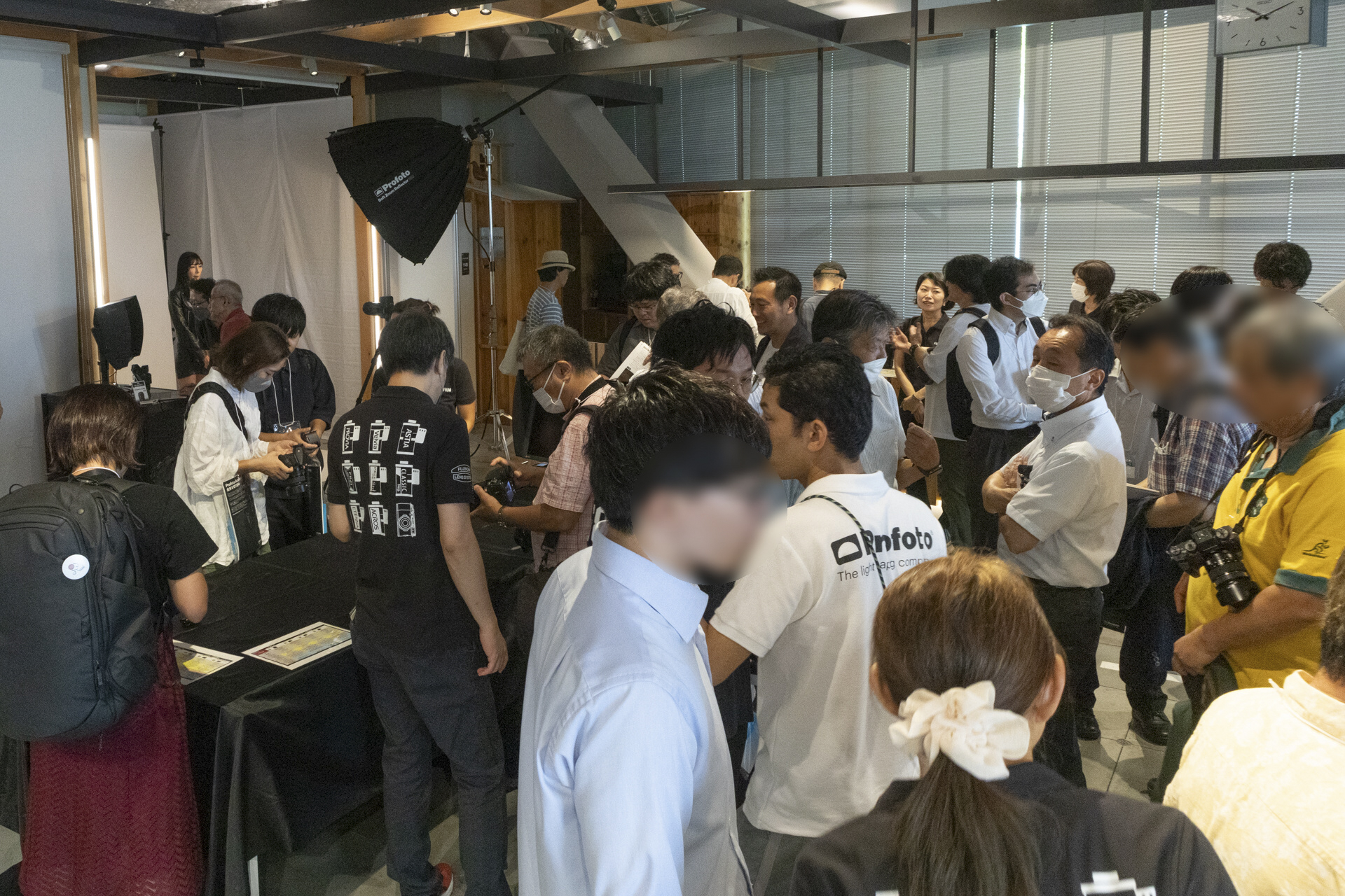 多くの来場者で賑わっていた