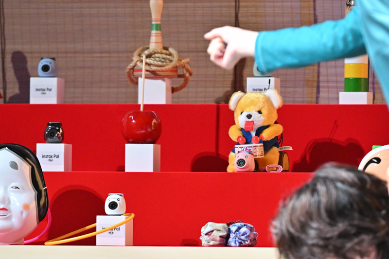 輪投げでは、「INSTAX Pal」をゲットした。