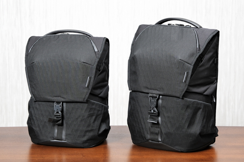 左からマルチモードバックパック20、マルチモードバックパック30