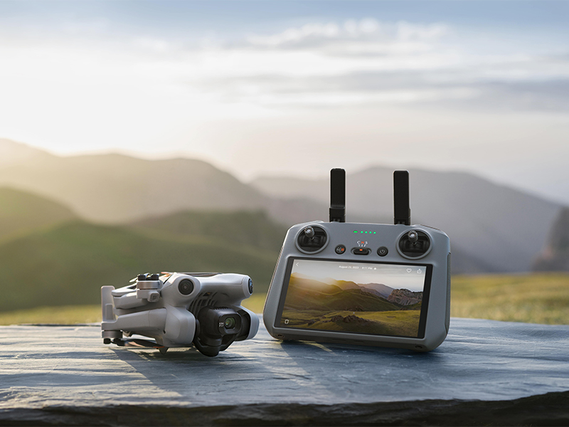 DJI Mini 4 ProとDJI RC 2