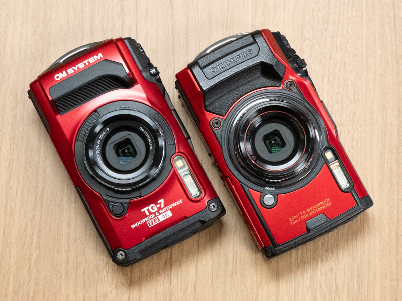 TG-7（左）とTG-6（右）