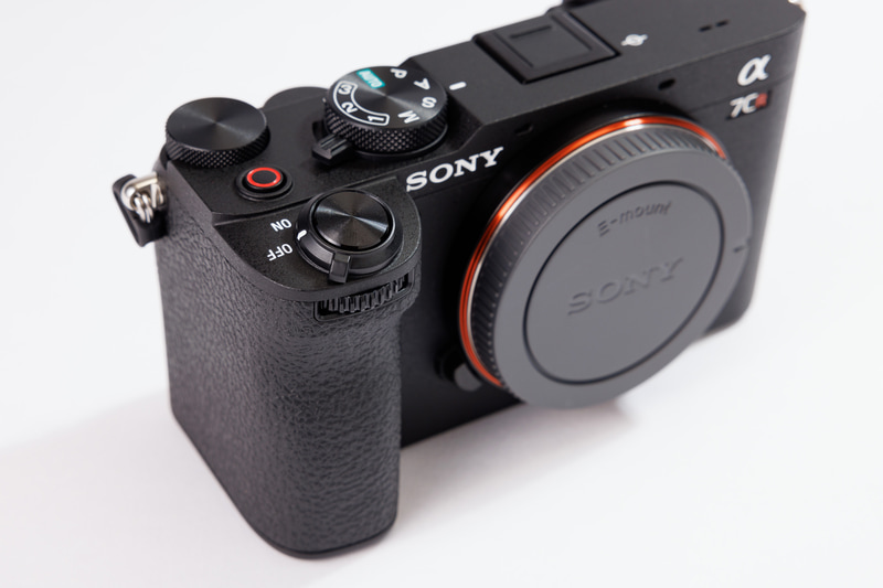 前ダイヤルが搭載された